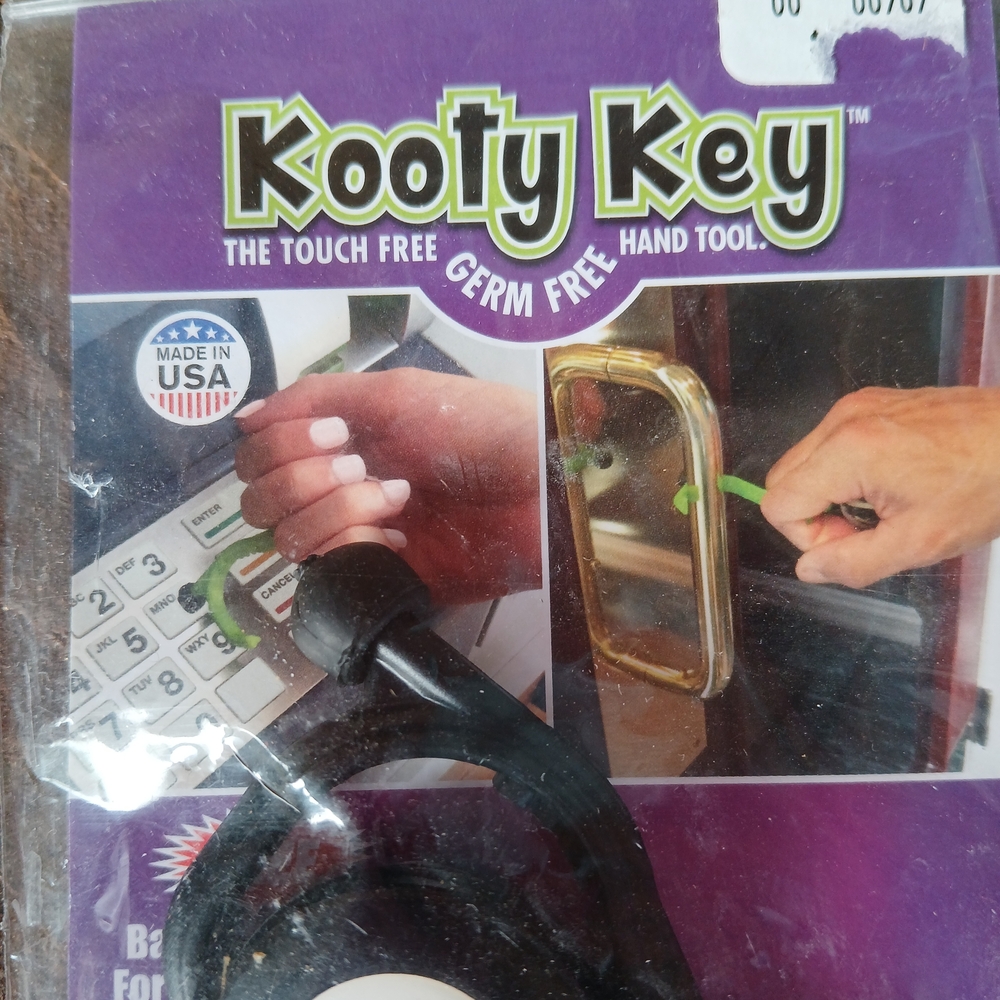 Original KOOTY KEY No-Touch Tool Set BLACK GERM Gag Gift Festival Gear Stocking - Picture 6 of 10